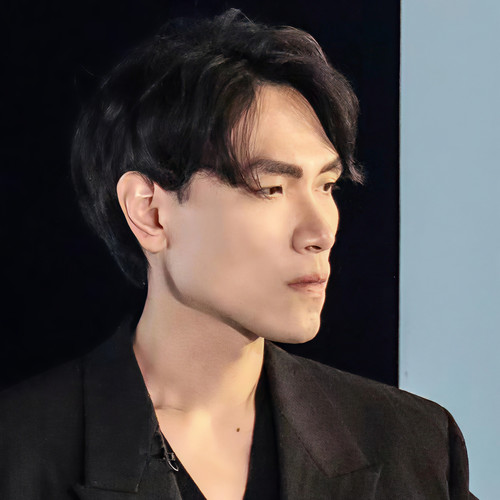 杨宗纬 照片